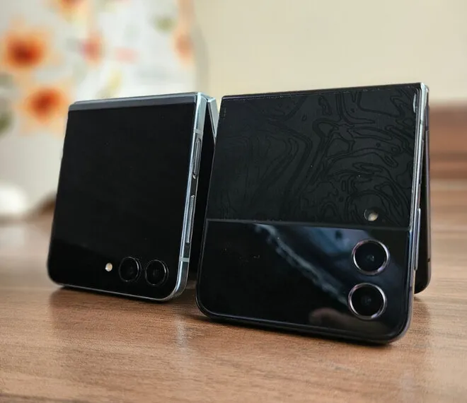 Чим відрізняється Samsung Z Flip 4 від Flip 5?